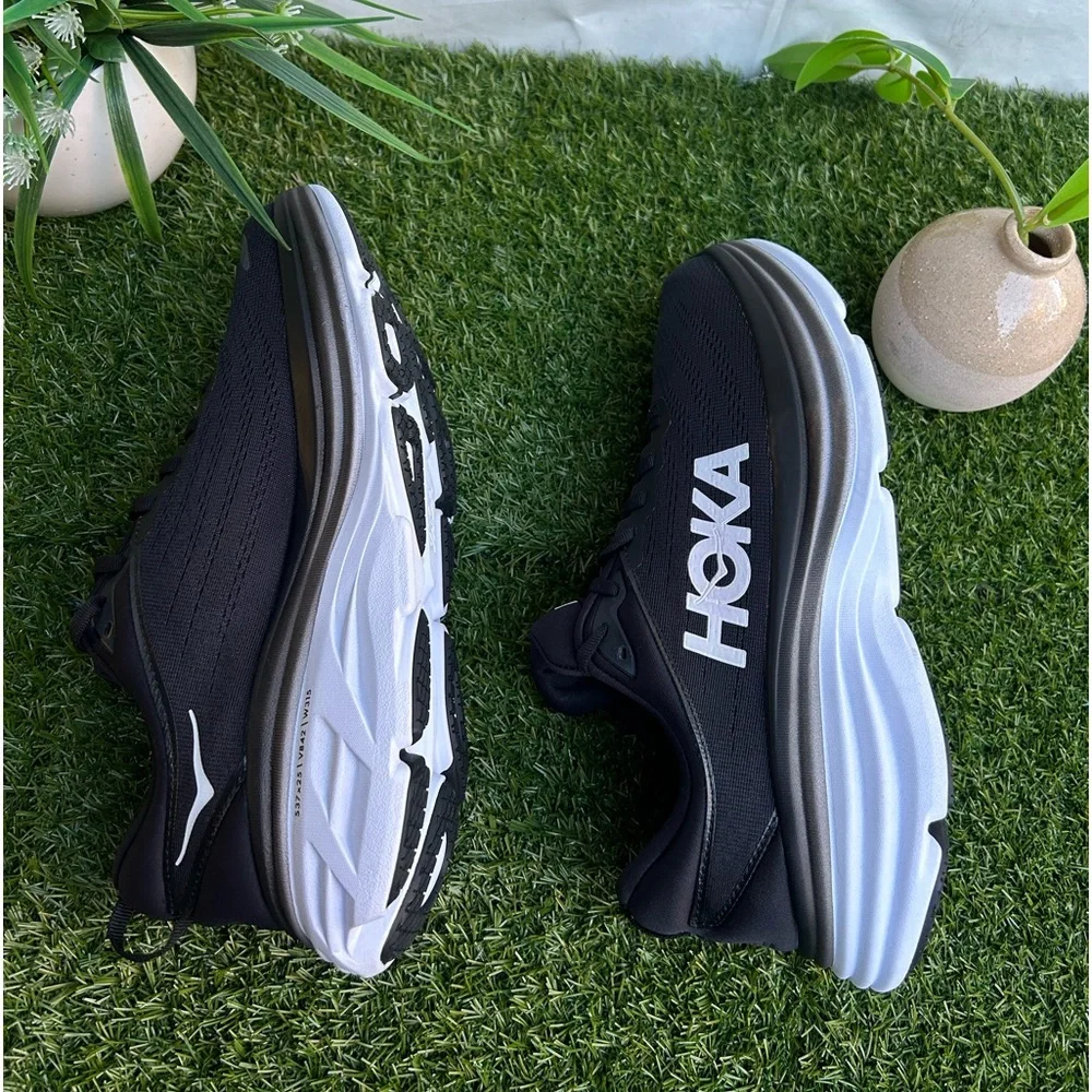HOKA BONDI 8 Running black and white Shoe women size 12.5 2E new/no box